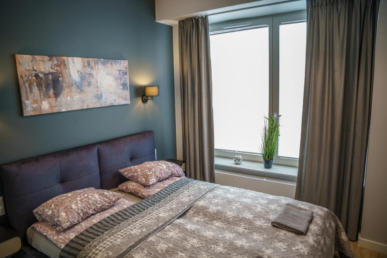 ורשה Bright And Charming- Golden Apartments- City Center&S18 מראה חיצוני תמונה