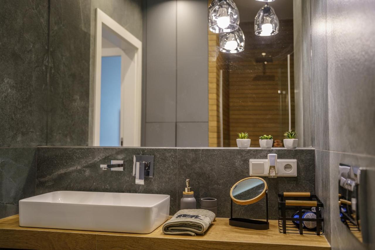ורשה Bright And Charming- Golden Apartments- City Center&S18 מראה חיצוני תמונה